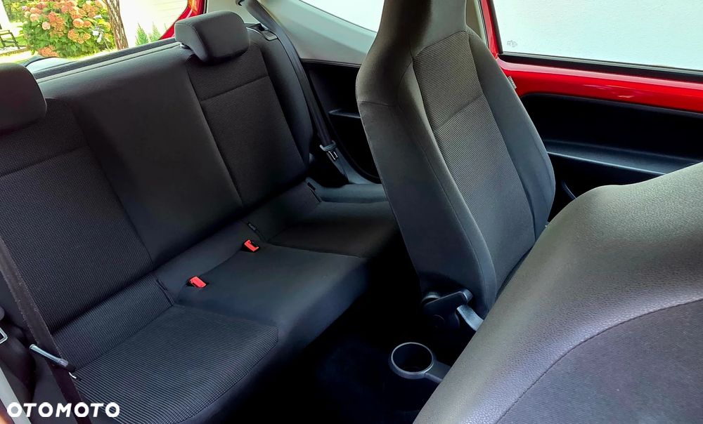 Volkswagen up! 1.0 take - 11