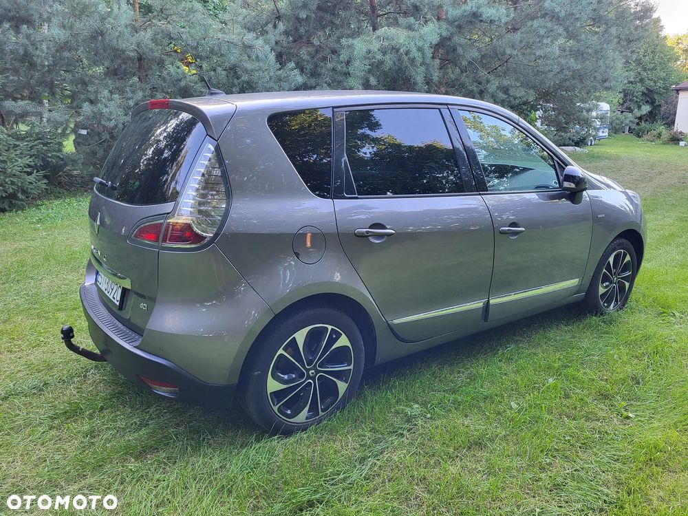 Renault Scenic 1.5 dCi Bose - 8