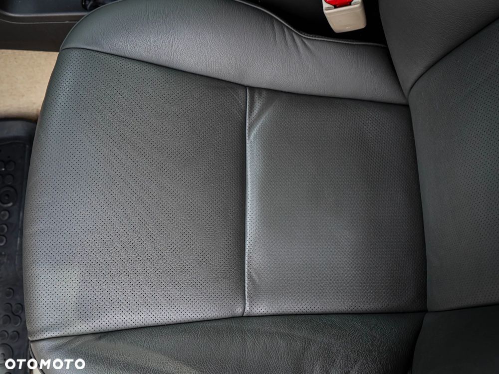 Toyota Land Cruiser LC 2.8 D-4D Prado - 24