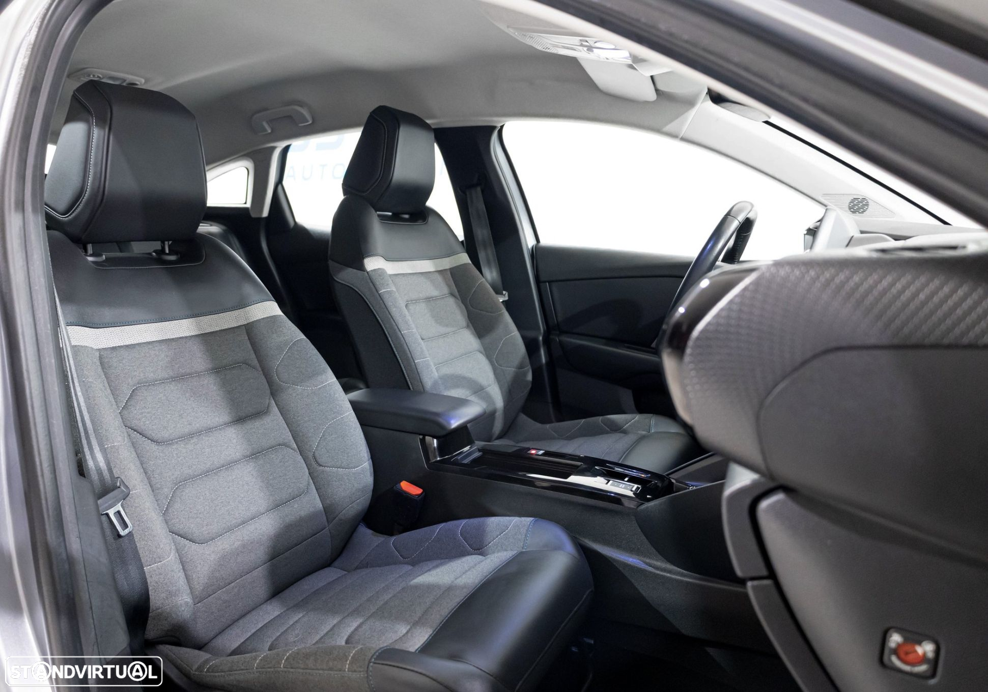 Citroën C4 1.5 BlueHDi Feel Pack EAT8 - 13