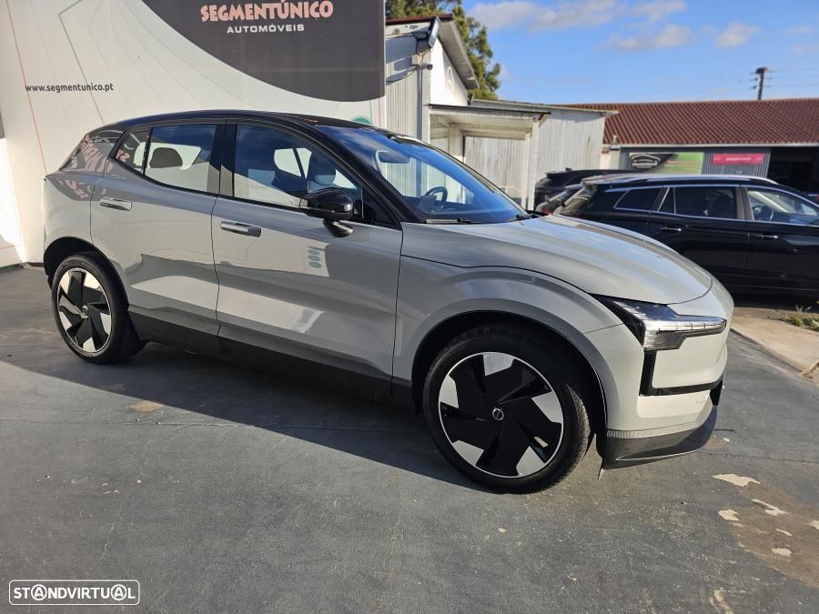 Volvo EX30 69 kWh Single Motor Extended Range Plus - 8