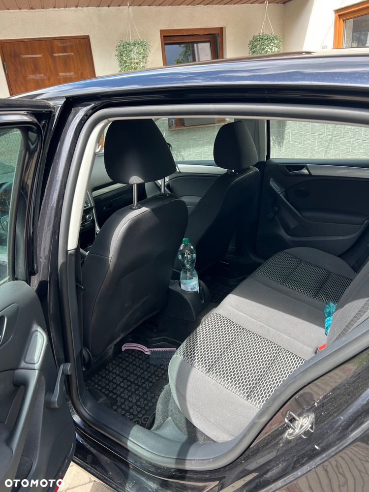 Volkswagen Golf 1.6 TDI Trendline - 6