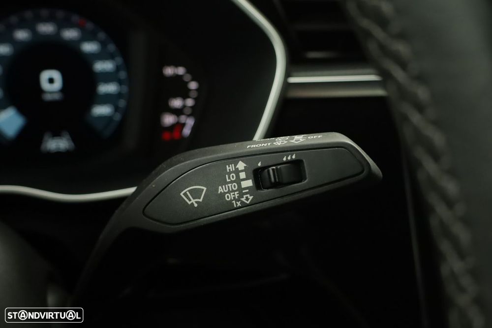 Audi Q3 Sportback 45 TFSIe S line S tronic - 17