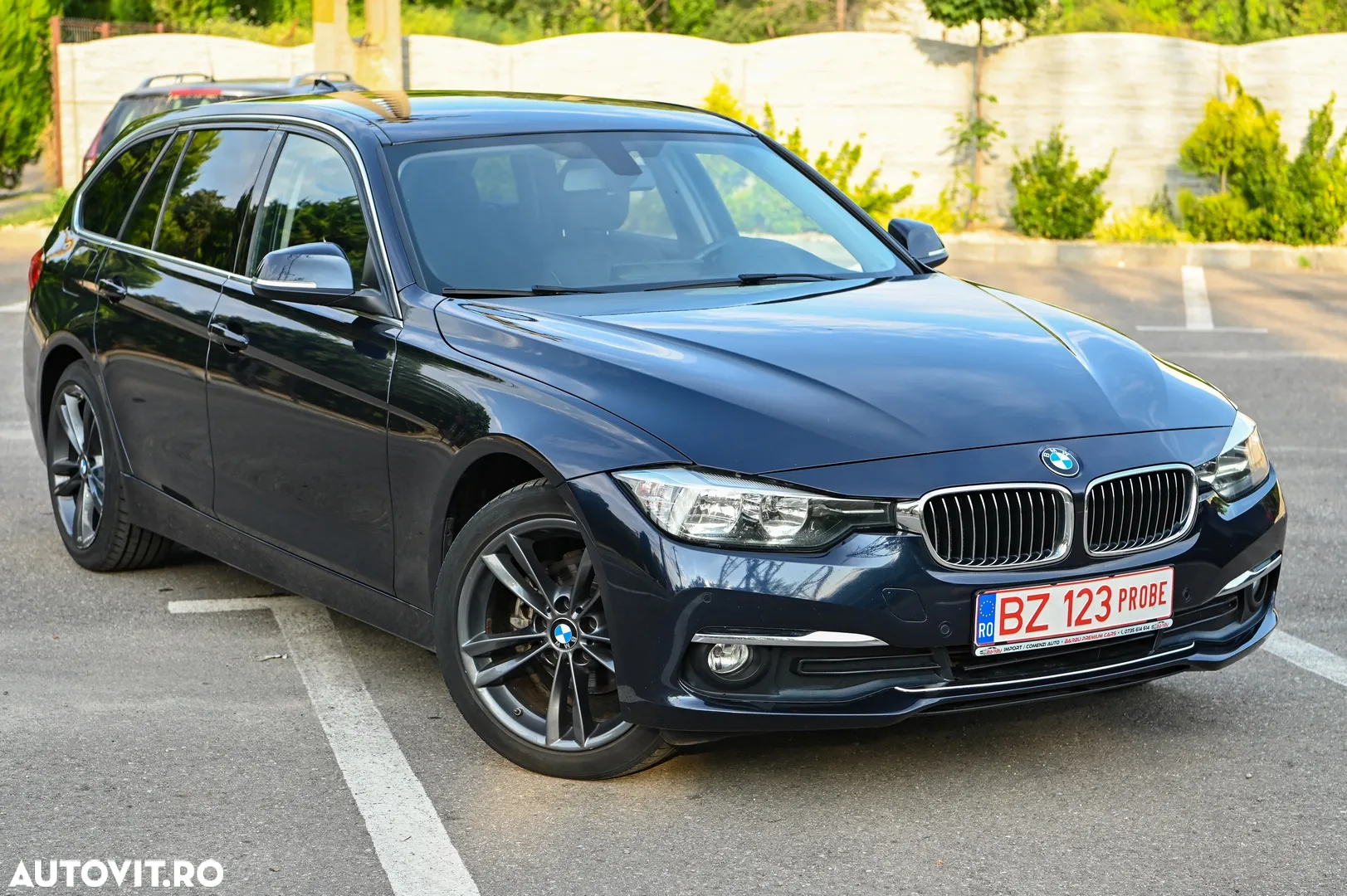 BMW Seria 3 318d Touring Luxury Line - 28