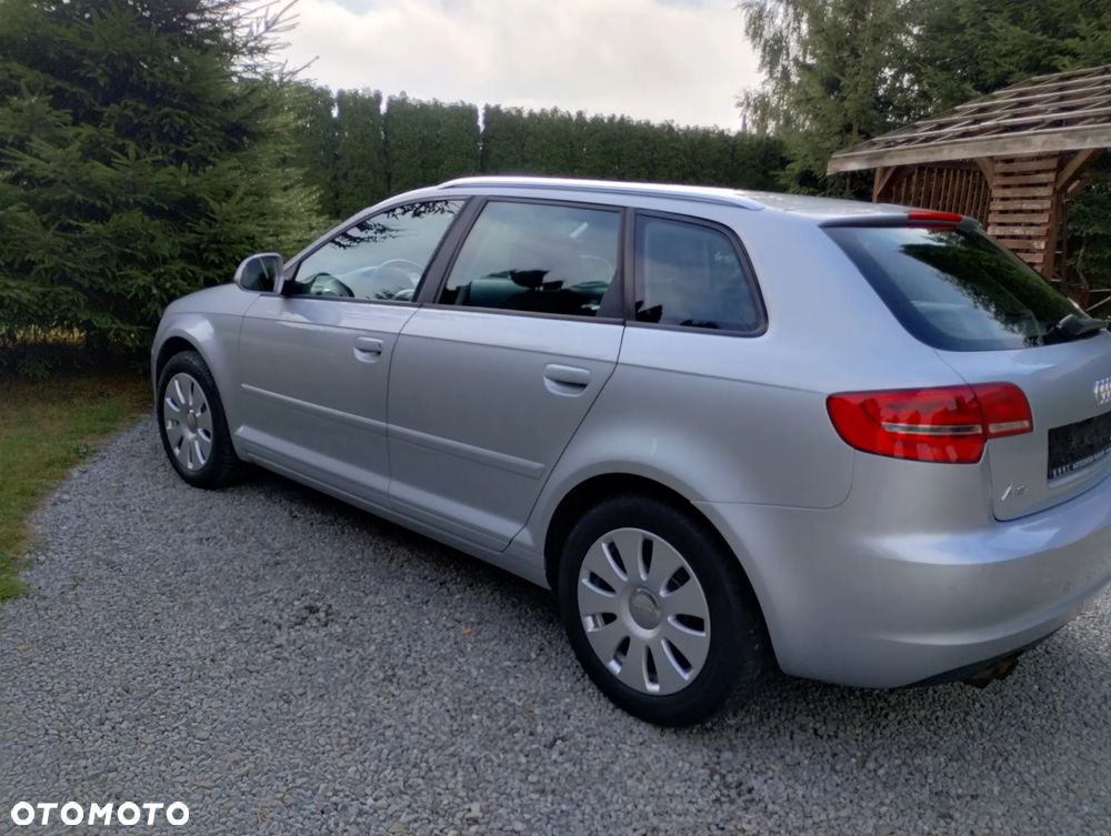 Audi A3 Sportback - 12