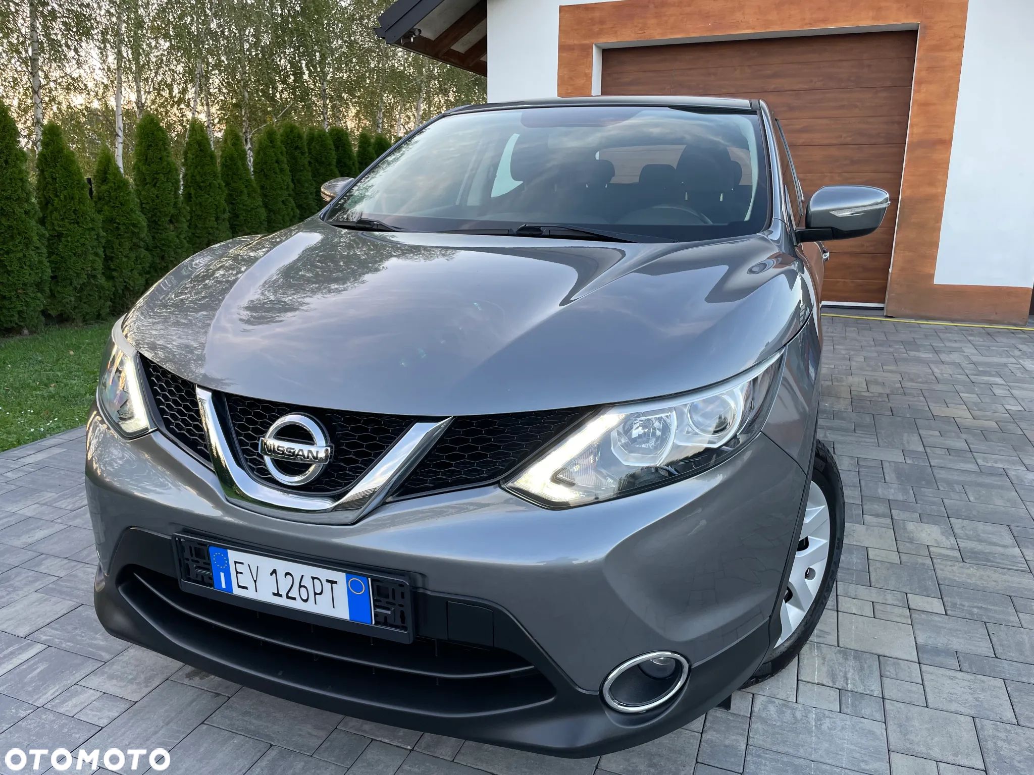 Nissan Qashqai 1.2 DIG-T Acenta - 1