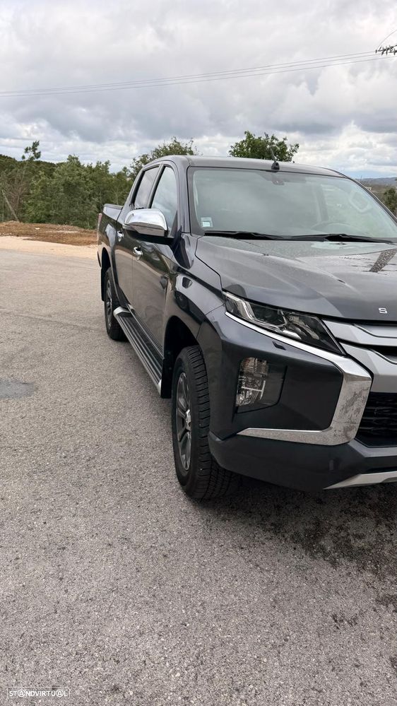 Mitsubishi L200 - 12