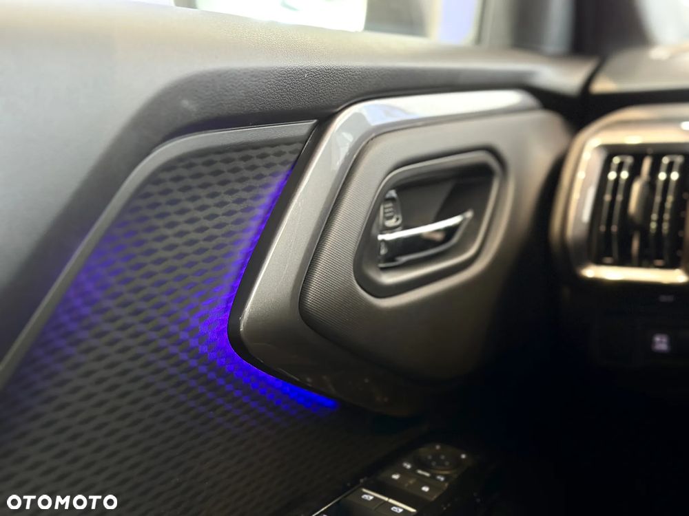 Suzuki e VITARA - 38