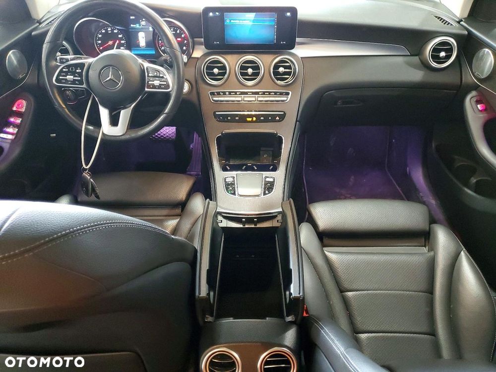Mercedes-Benz GLC 300 4Matic 9G-TRONIC - 7
