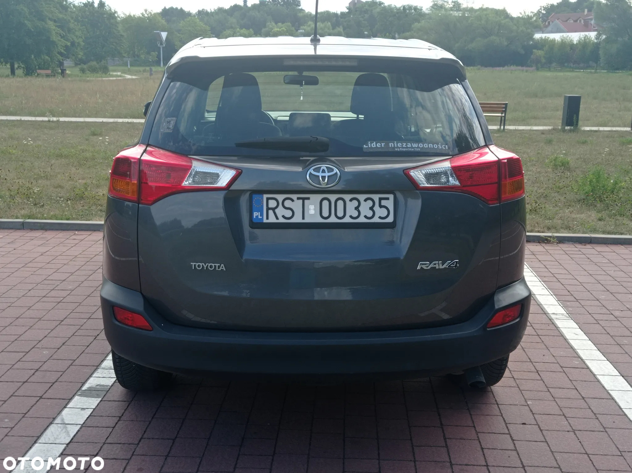 Toyota RAV4 2.0 D-4D Active 4x2 - 7