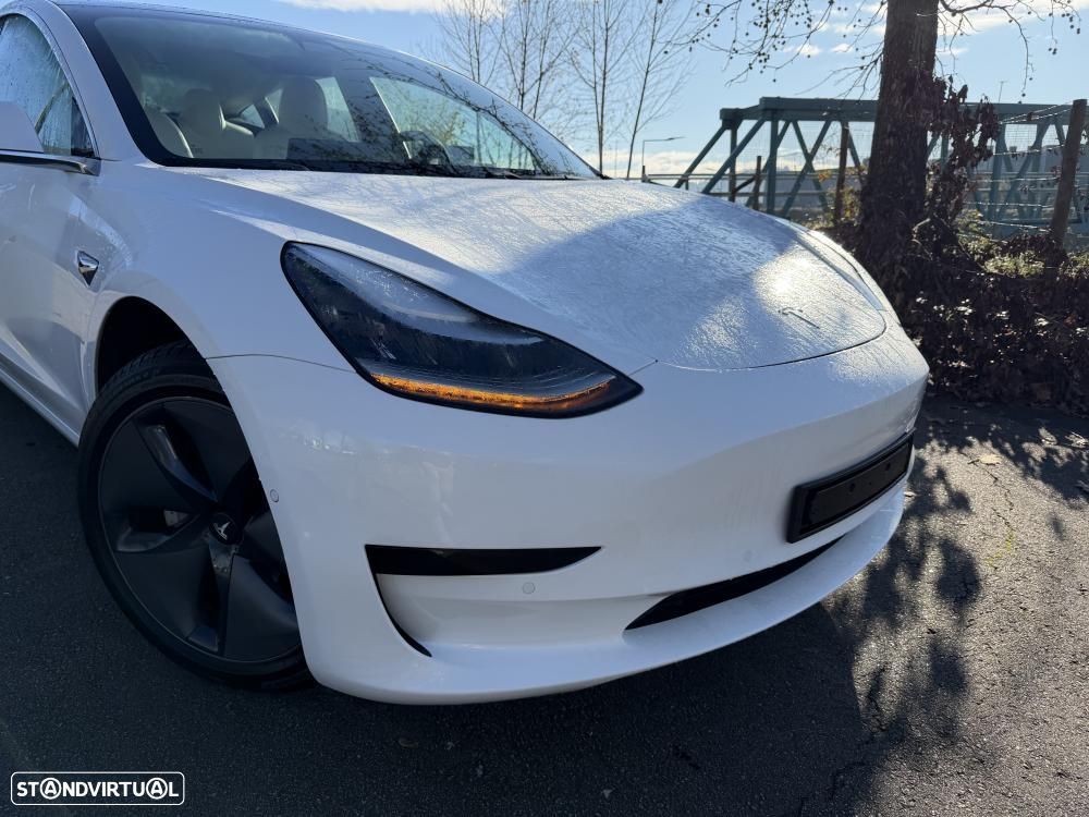 Tesla Model 3 Standard Range Plus RWD - 2