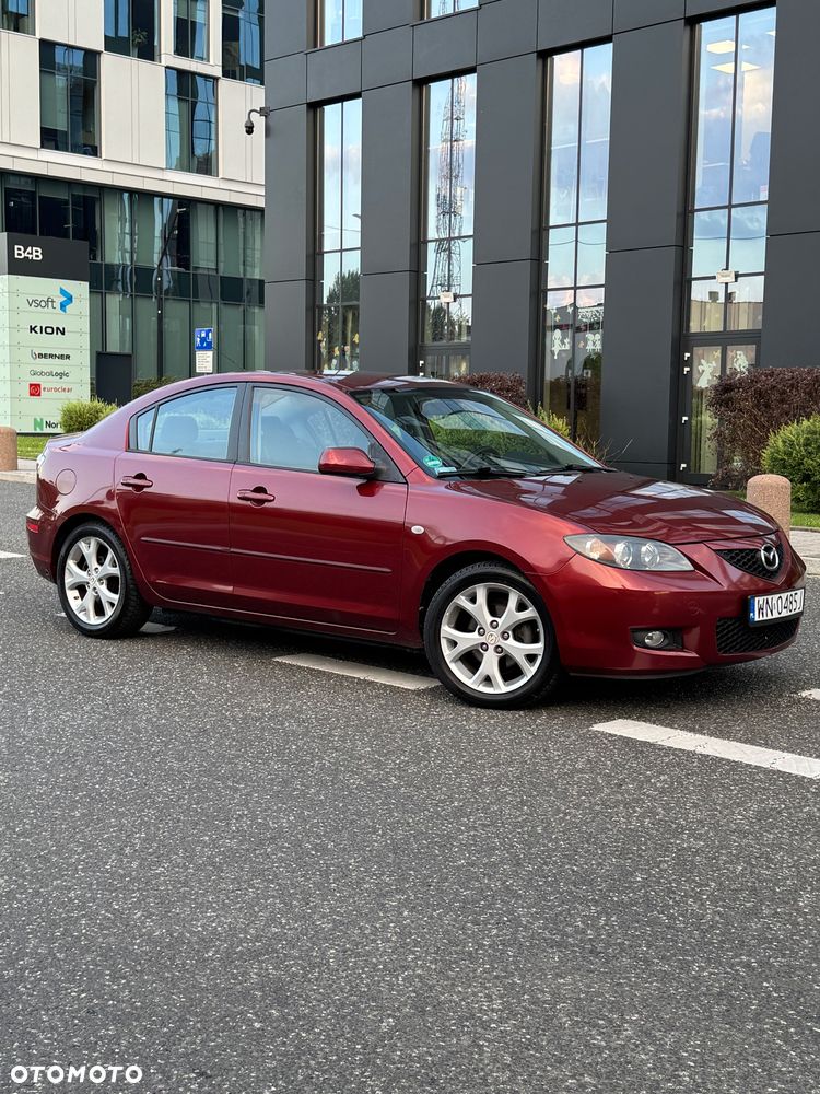 Mazda 3 2.0 Exclusive + - 3