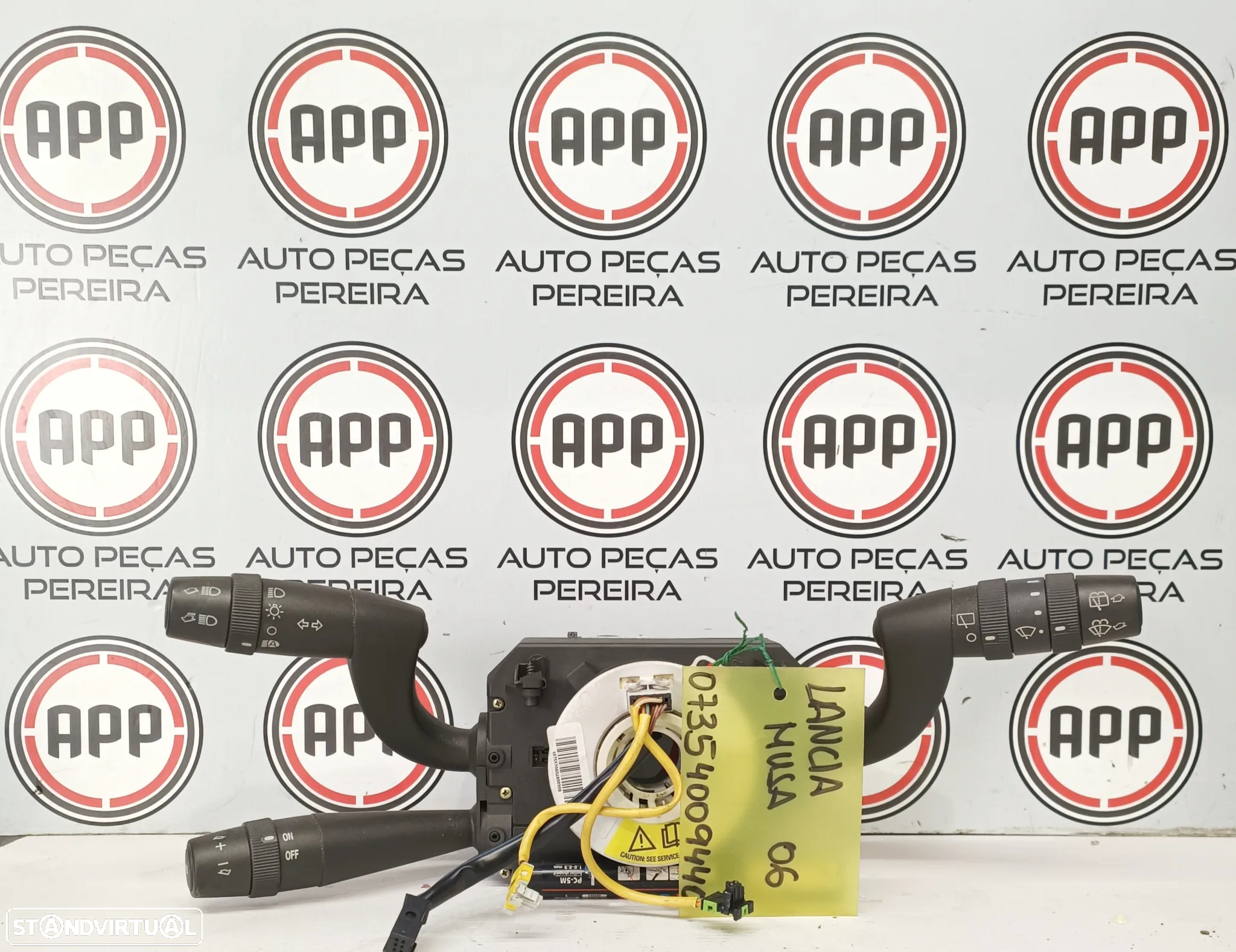 Comutador de luzes e piscas Lancia Ypsilon de 2007, ref 07354359180, Lancia Musa 07354009440, 07354009330 . - 2