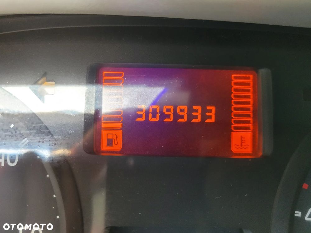 Renault Master - 30