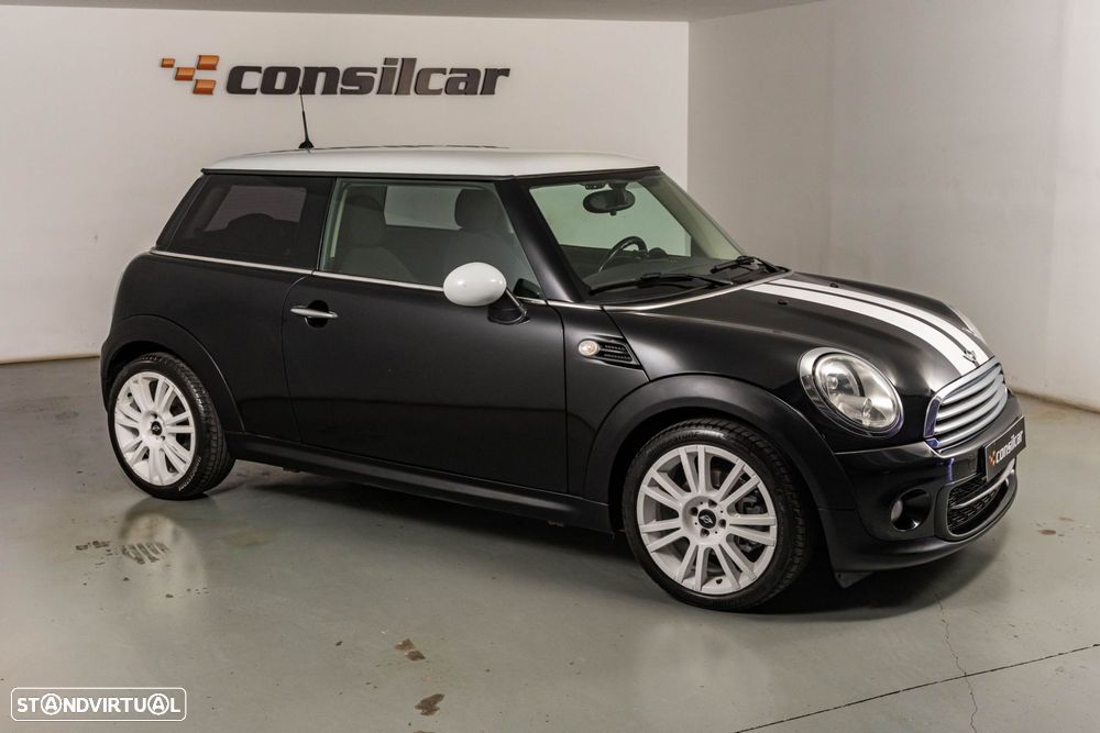 MINI 3 Portas Cooper D - 9