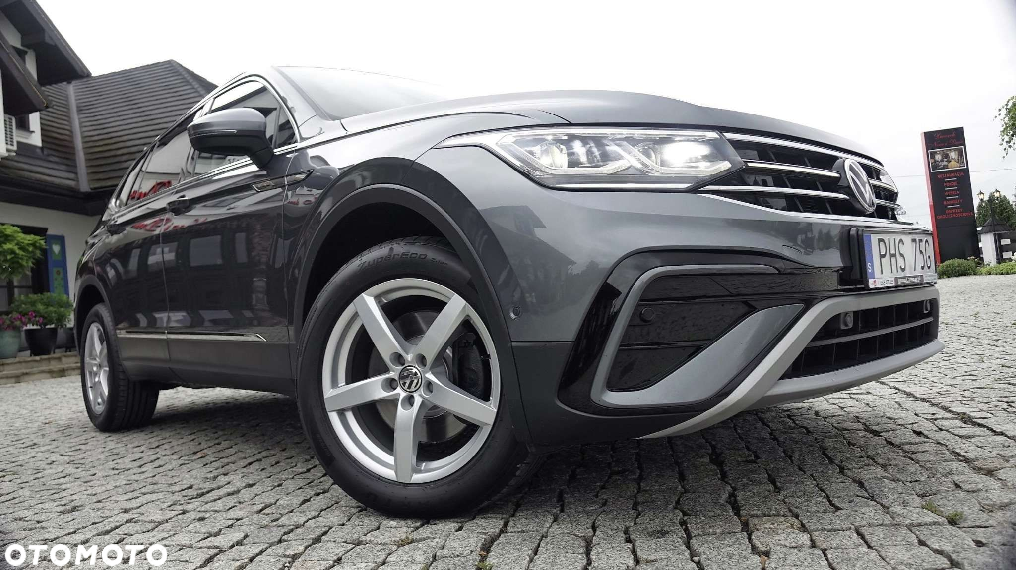 Volkswagen Tiguan Allspace - 18