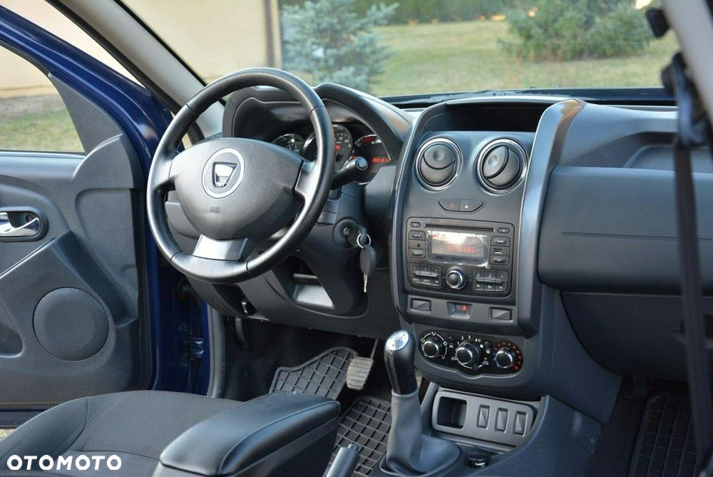 Dacia Duster 1.6 16V 105 4x2 Laureate - 18