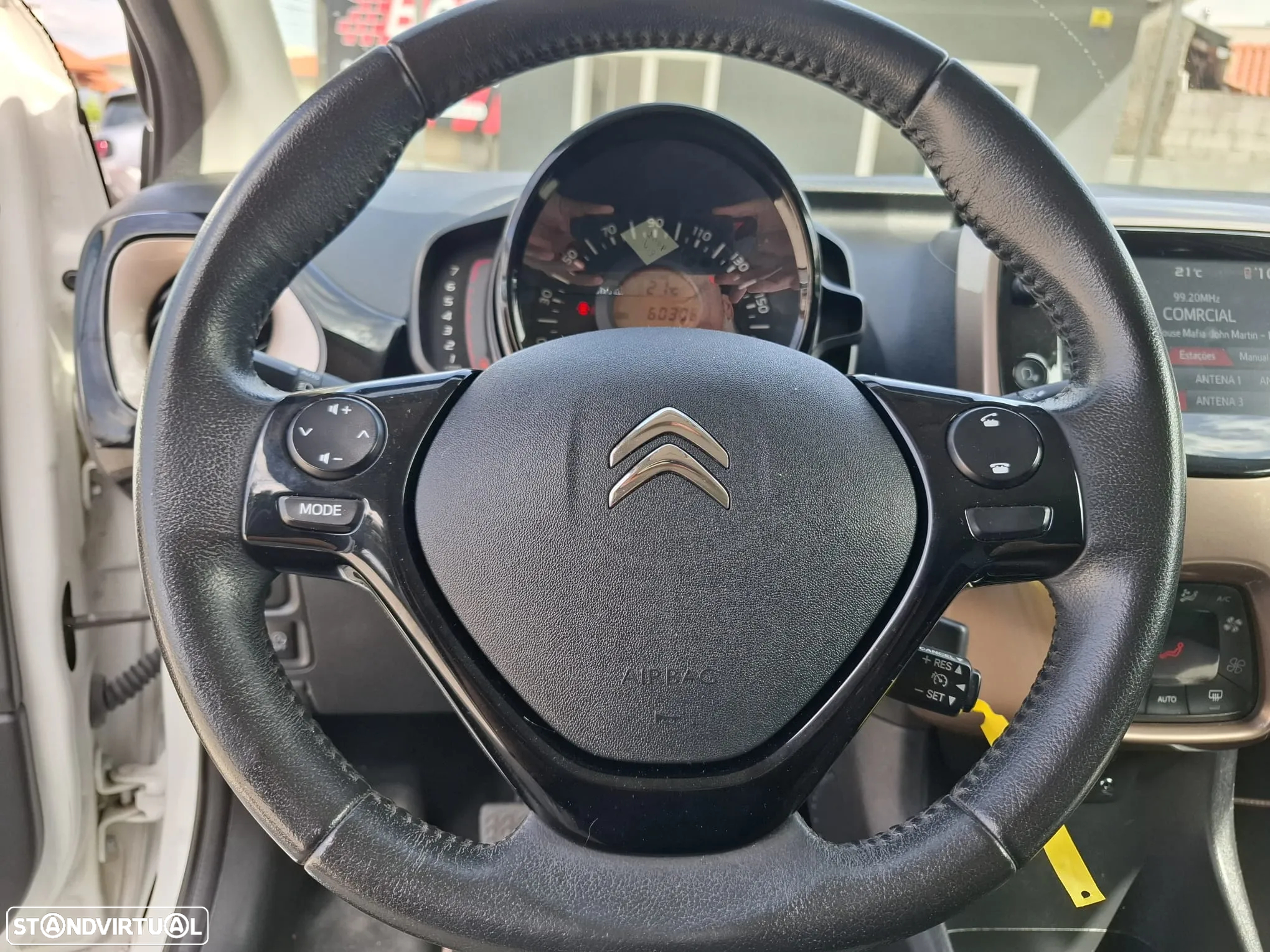 Citroën C1 1.0 VTi Shine - 26