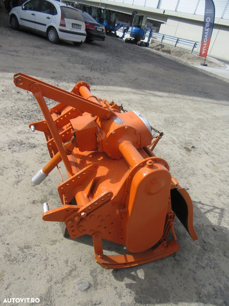 Howard Freza de pamant 1.40 - 7