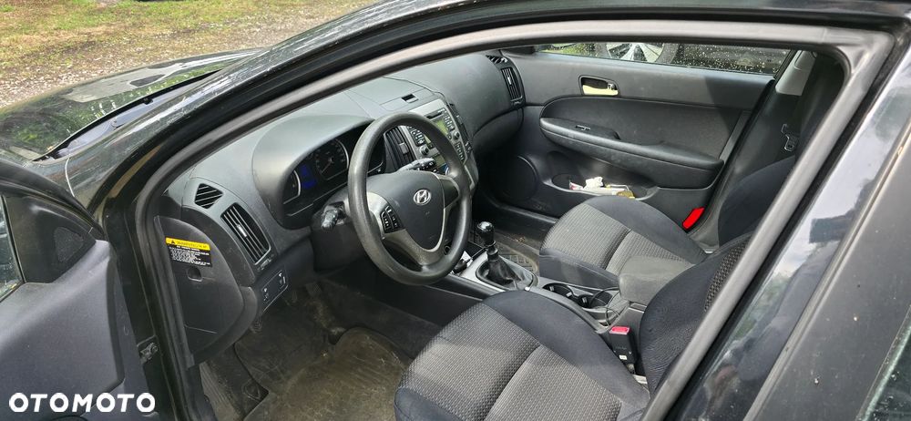 Hyundai i30 1.4 Comfort - 8