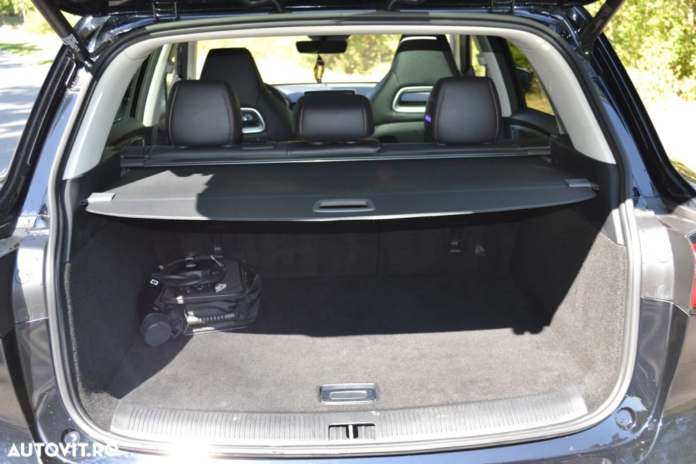 MG EHS 1.5T-GDI PHEV Luxury - 8