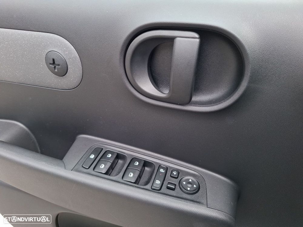 Hyundai Inster 42 kWh Comfort Plus 5L - 26