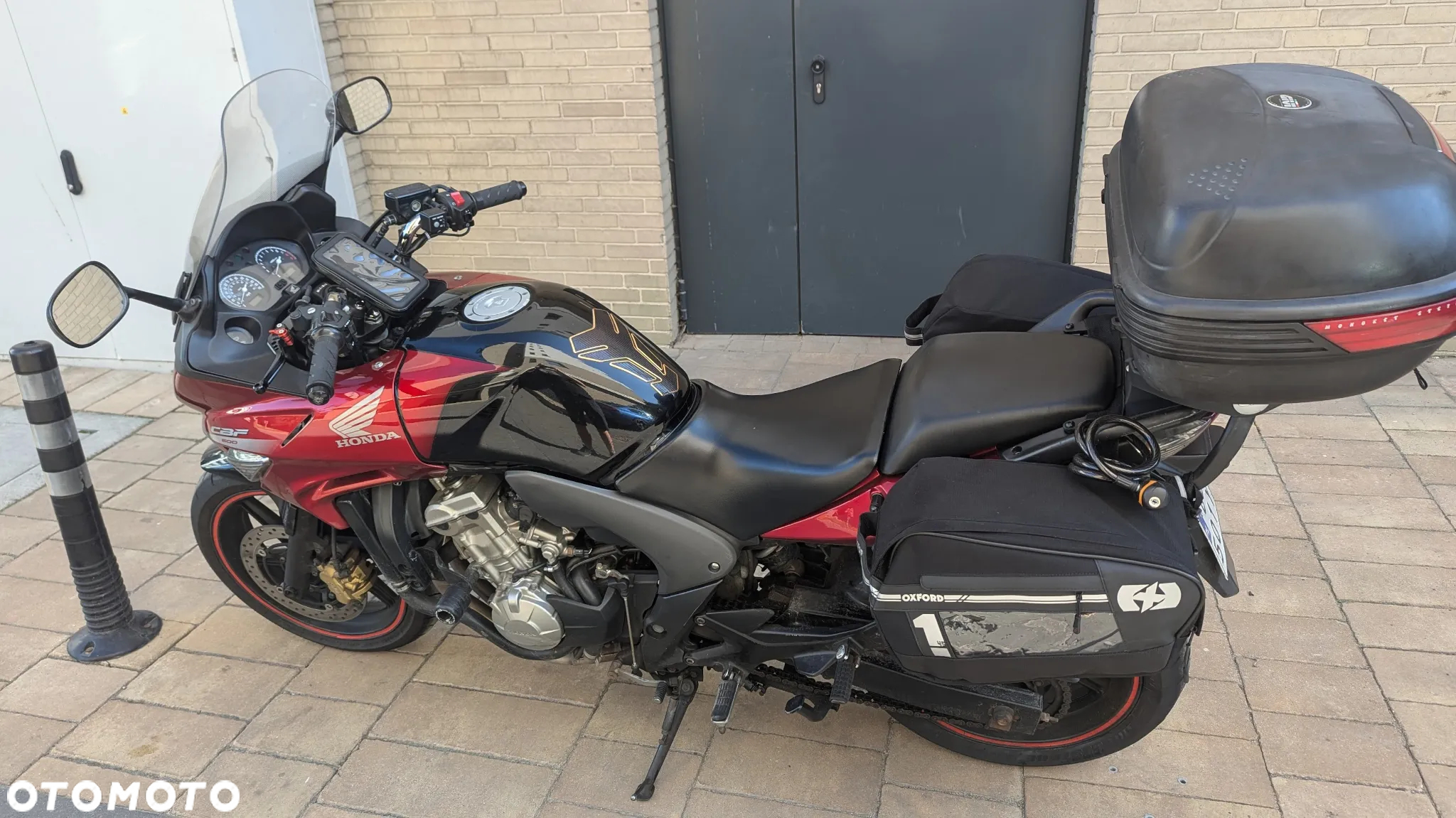 Honda CBF - 2
