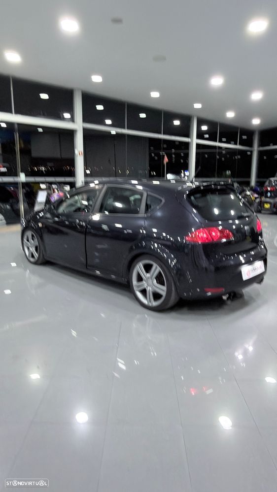 SEAT Leon 2.0 TDI DPF FR Limited - 8