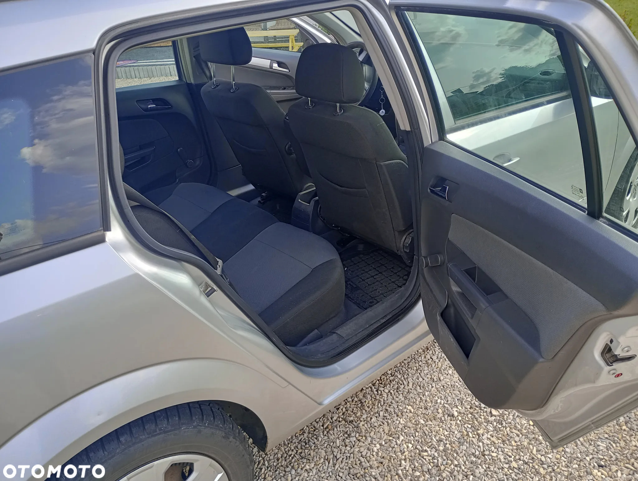 Opel Astra III 1.6 Cosmo - 11