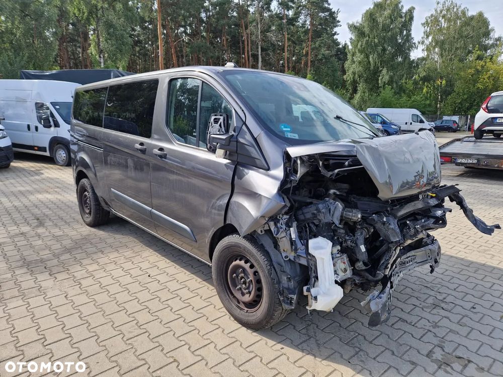 Ford Transit Custom 300 L2H1 Ambiente (bryg.) - 3