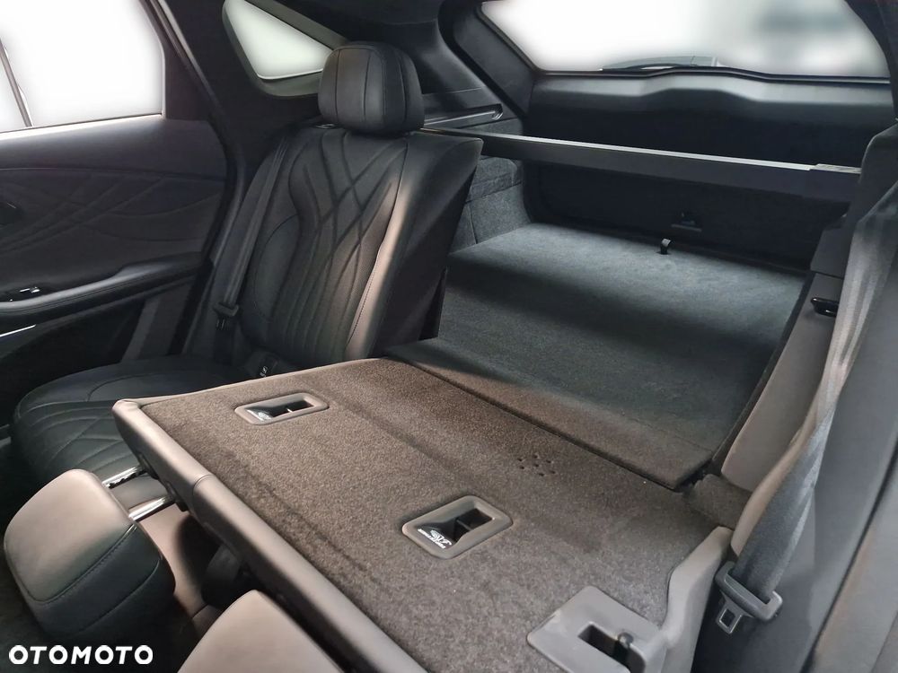 Omoda 9 1.5 Super Hybrid Exclusive AWD - 35