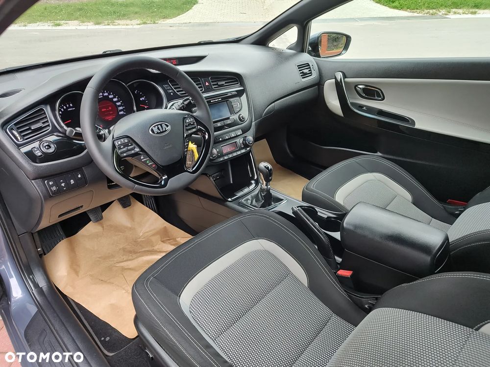 Kia ProCeed pro Ceed 1.6 GDI Vision - 19