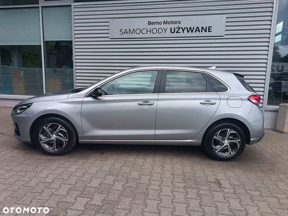 Hyundai i30 1.5 T-GDI 48V Smart - 4