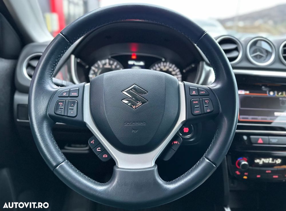 Suzuki Vitara 1.4 Boosterjet Mild-Hybrid 6AT Passion - 23