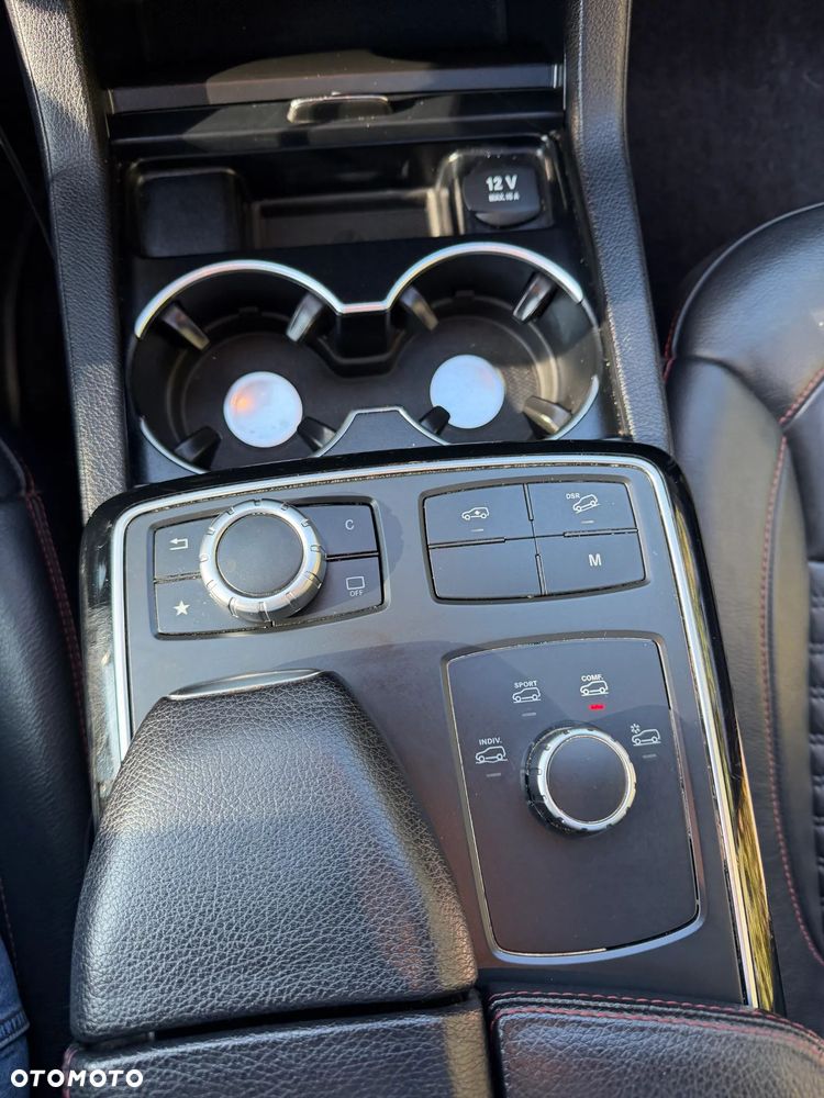 Mercedes-Benz GLE - 13