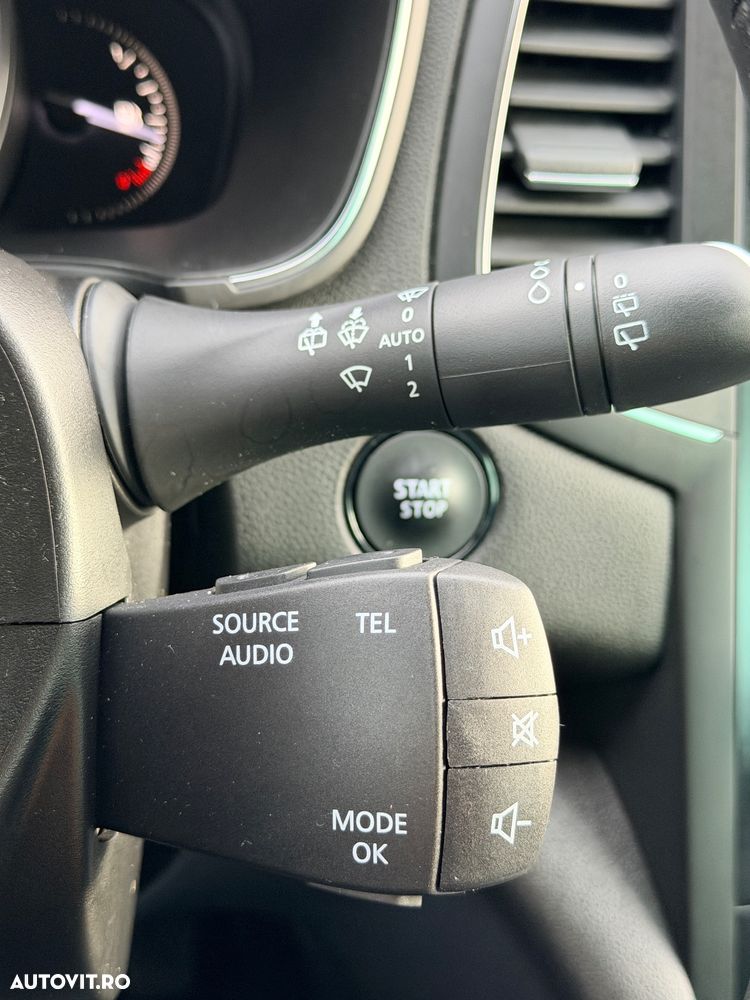 Renault Megane TCe GPF Limited - 30