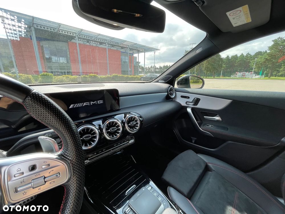 Mercedes-Benz Klasa A 35 AMG 4-Matic 7G-DCT - 17