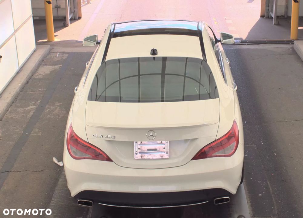 Mercedes-Benz CLA 250 7G-DCT - 5
