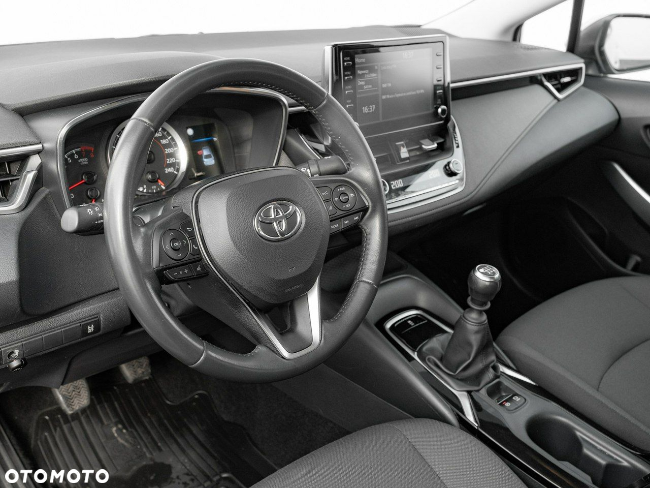 Toyota Corolla 1.5 Comfort - 7