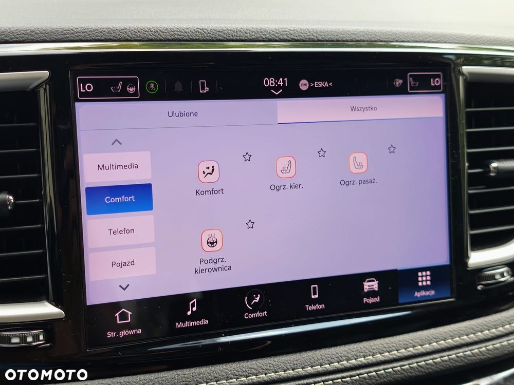 Chrysler Pacifica - 26