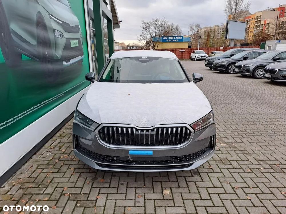 Skoda Superb 2.0 TDI SCR 4x4 L&K DSG - 3