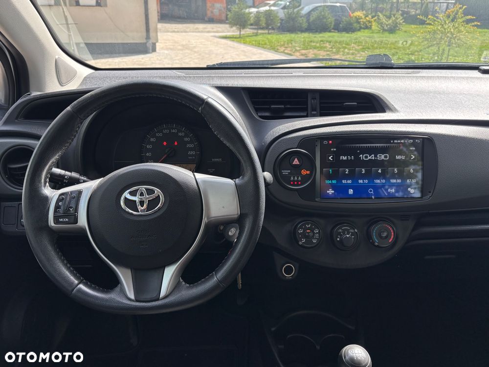 Toyota Yaris 1.4 D-4D Comfort - 19