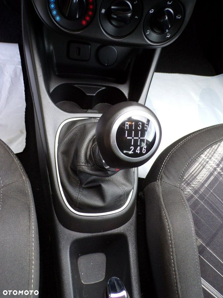 Opel Corsa - 27