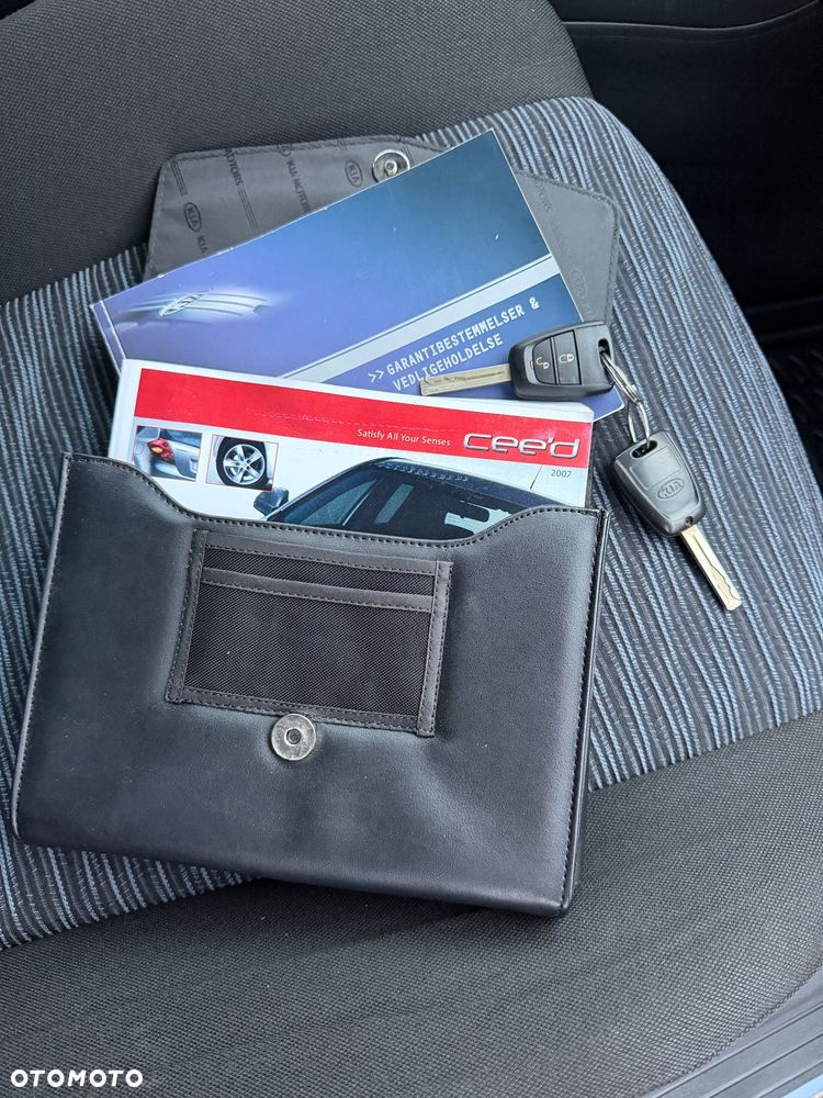 Kia Ceed 1.4 Optimum + - 34