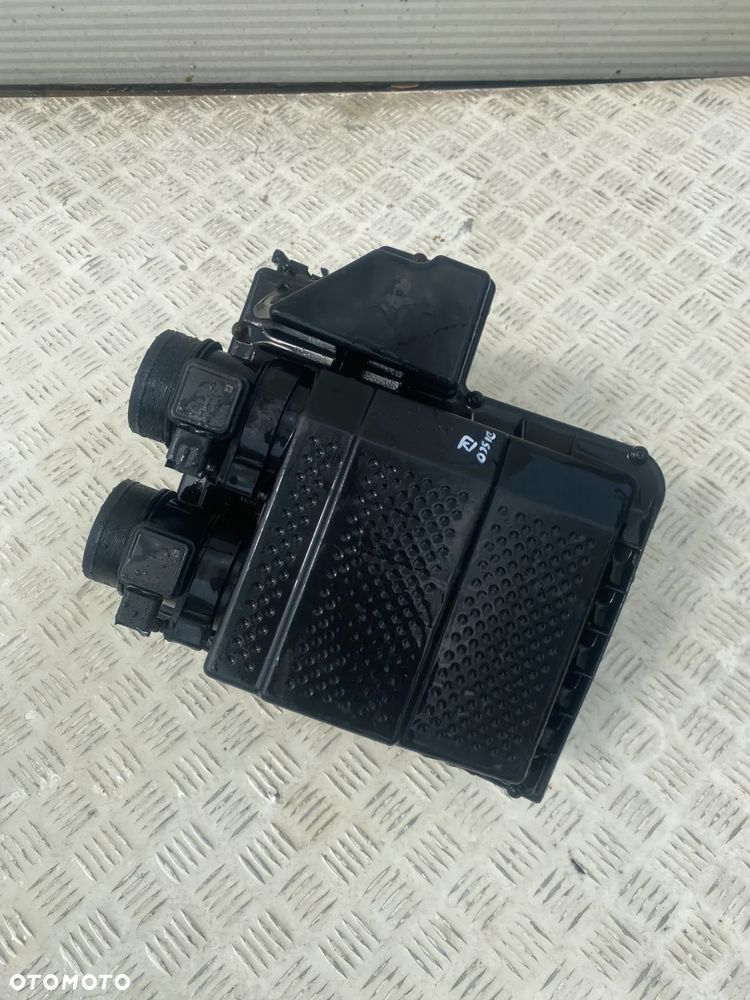 LAND ROVER DISCOVERY 4 L319 OBUDOWA FILTRA POWIETRZA - 2