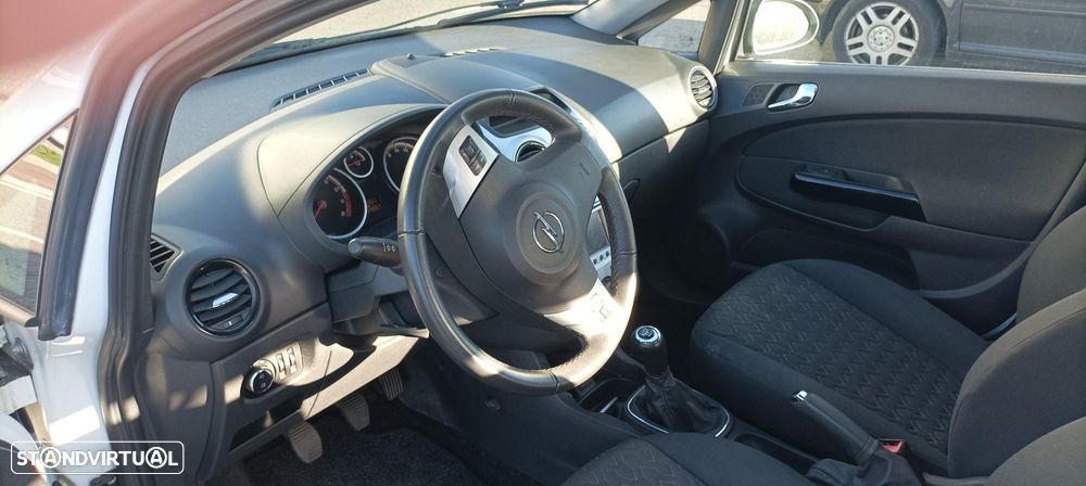 Opel Corsa - 9