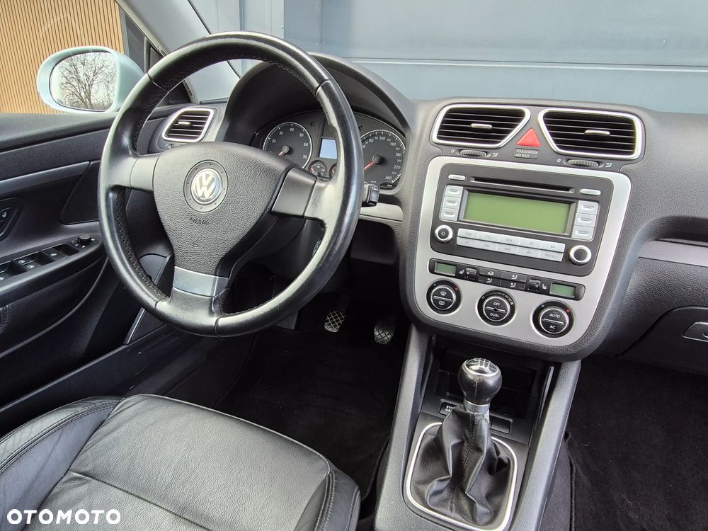 Volkswagen Eos - 12