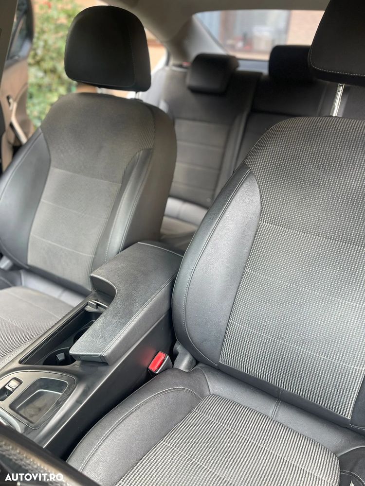 Opel Insignia 2.0 CDTI Edition - 4