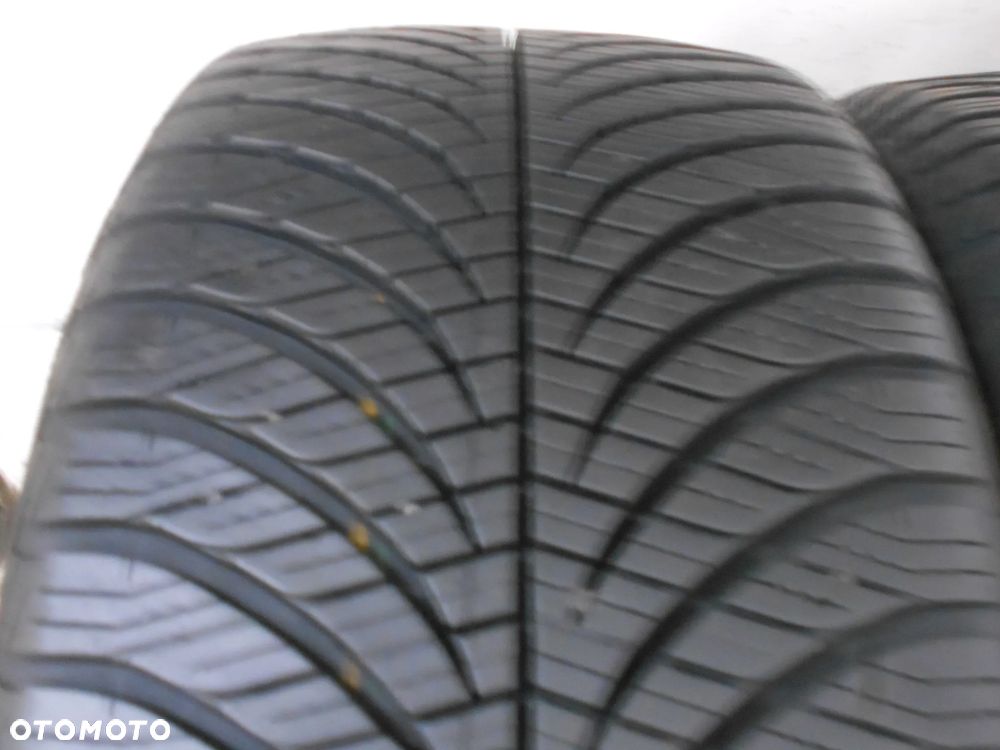 OPONY 225/45R17 GOODYEAR VECTOR 4 SEASSONS GEN 2 DOT 4419 8MM - 4