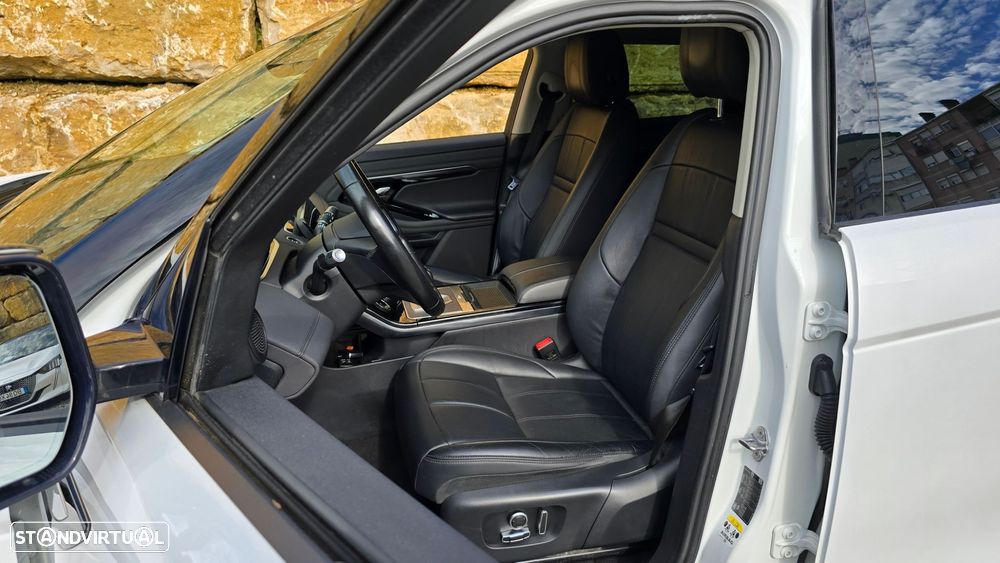 Land Rover Range Rover Evoque - 43